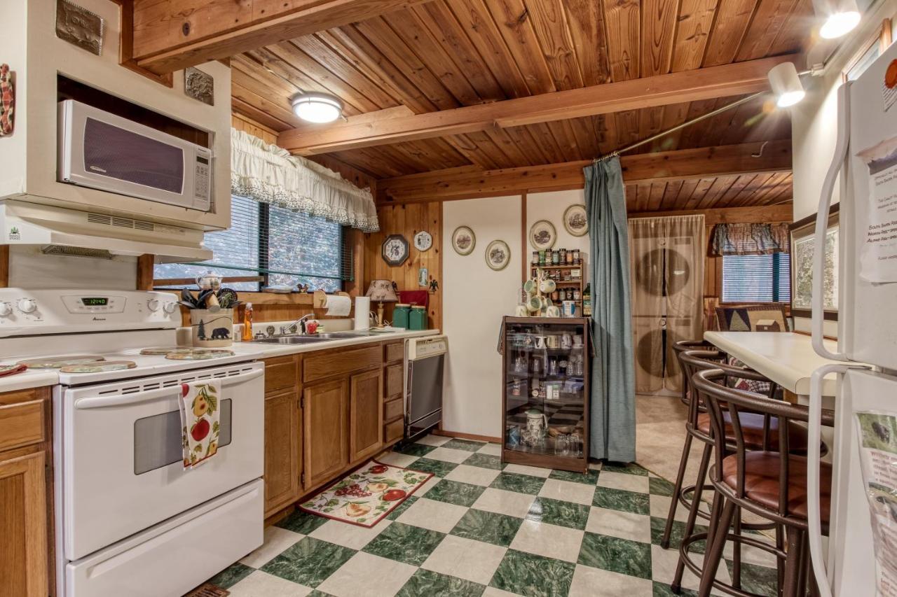 Mountain Springs Chalet Gatlinburg Eksteriør billede
