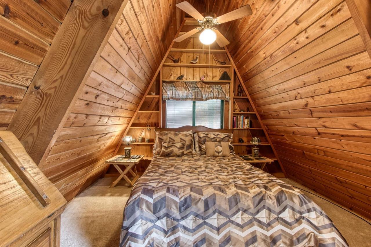 Mountain Springs Chalet Gatlinburg Eksteriør billede