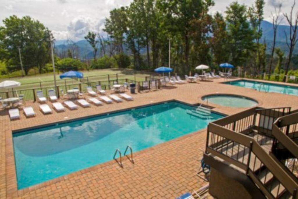 Mountain Springs Chalet Gatlinburg Eksteriør billede